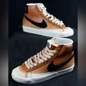 Nike Women Blazer Mud ‘77                      ale brown/black sail Sandrift